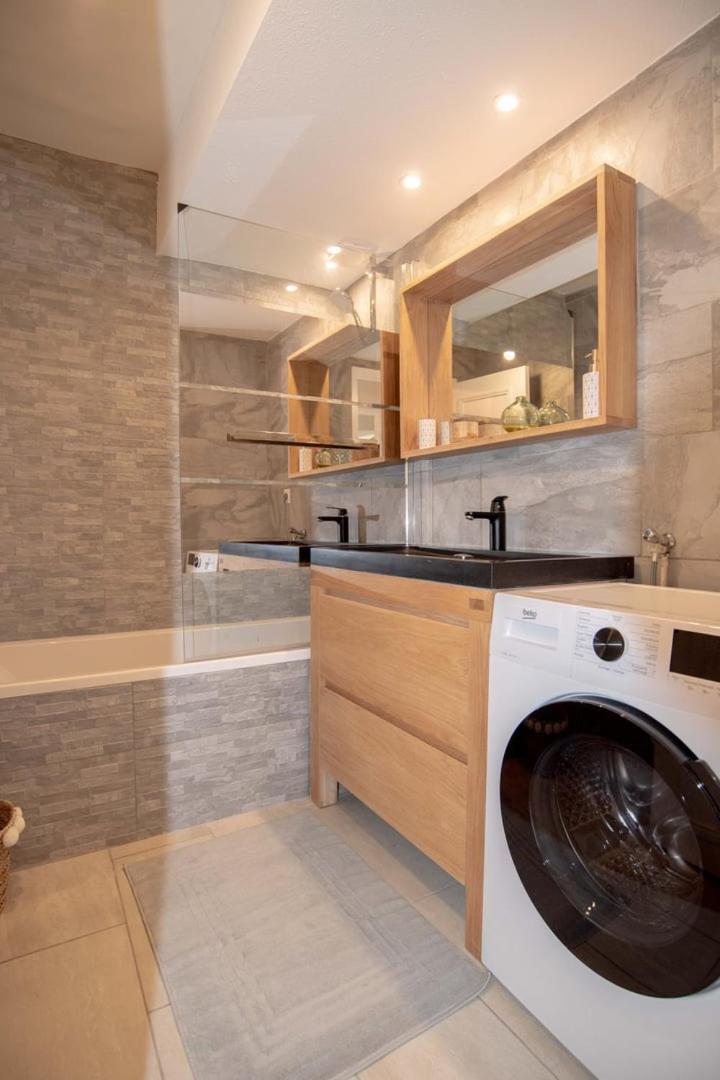 Moderne Et Cosy Au Coeur De Saint-Jean Ail Apartment ลียง ภายนอก รูปภาพ
