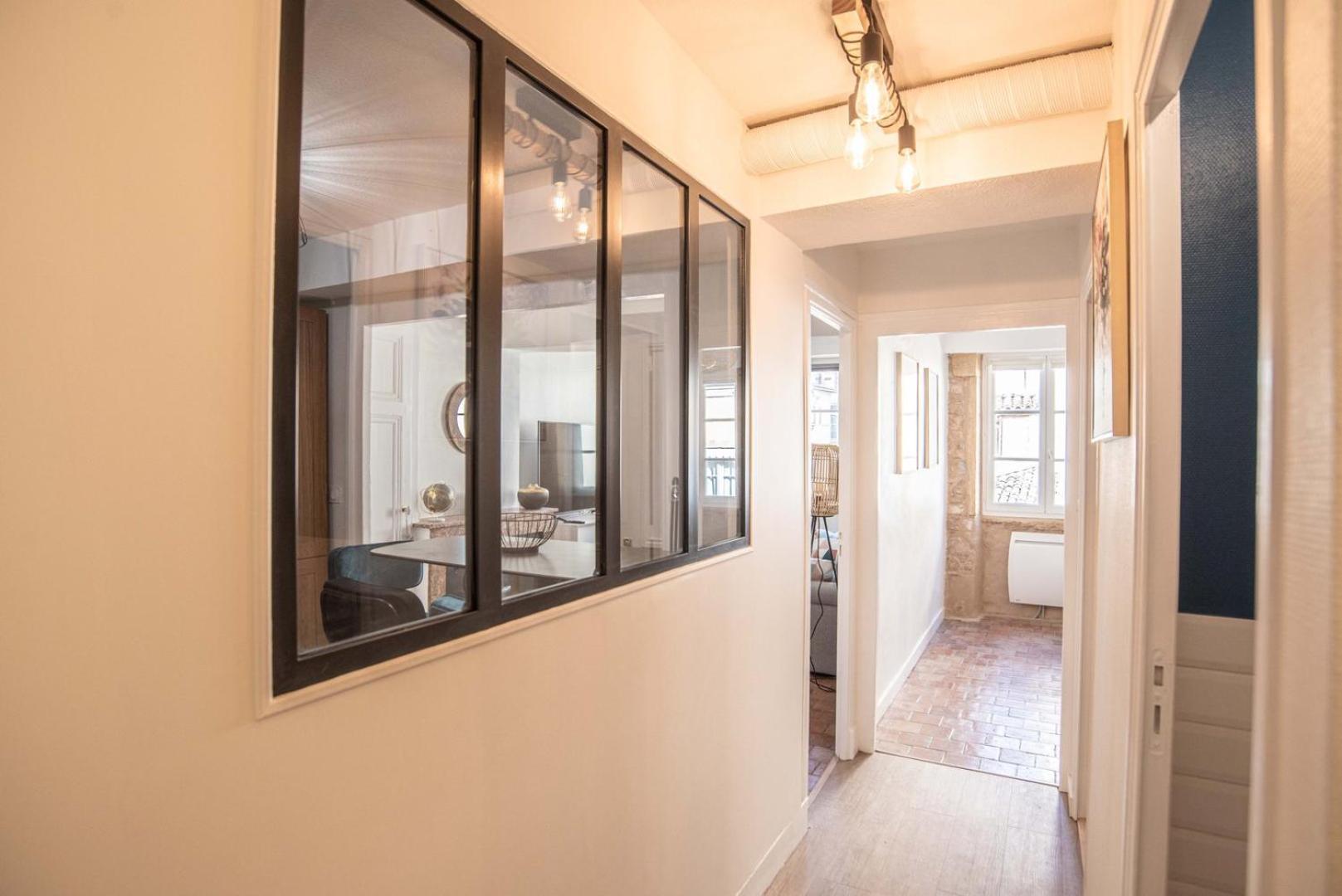 Moderne Et Cosy Au Coeur De Saint-Jean Ail Apartment ลียง ภายนอก รูปภาพ